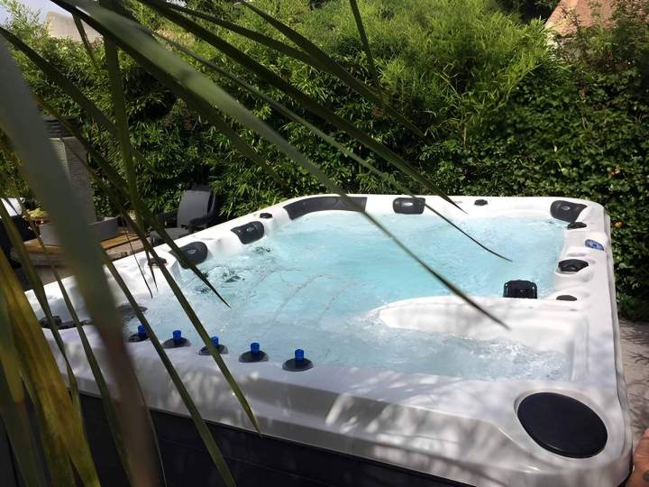 Vente spa pour particuliers Aix-en-Provence