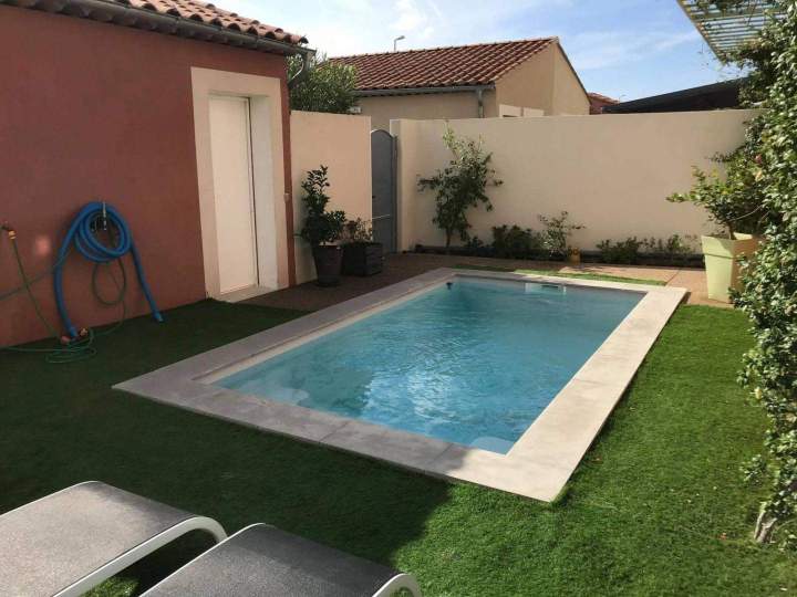 Vente piscine coque Aix-en-Provence